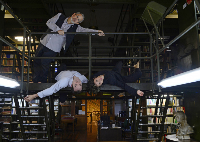 Criado a convite do Multipalco Eva Sopher, novo espetáculo de Julio Conte simula um encontro fictício entre o célebre autor gaúcho e a escritora Clarice Lispector