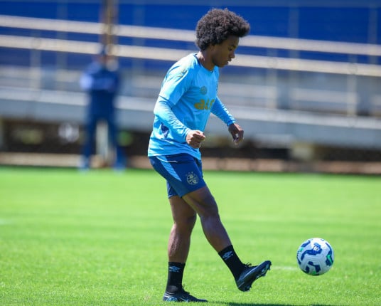 Grêmio terá volta de titulares para confronto contra o Vasco