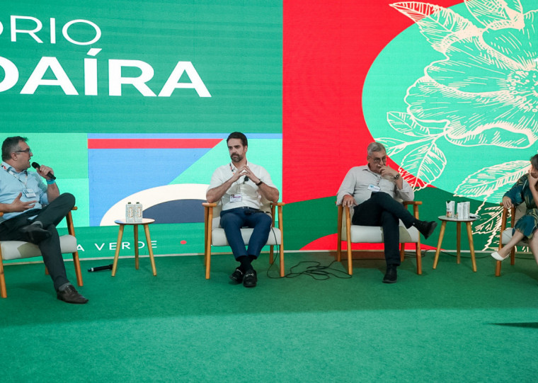 Medidas realizadas pelo Estado e prefeitura após a enchente foram apresentadas por Leite e Melo 