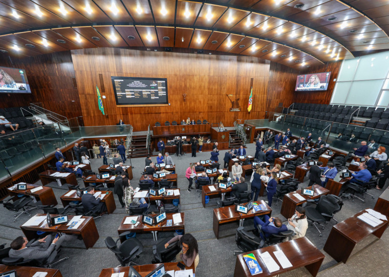 O Programa Família Gaúcha deve pagar R$ 200,00 para famílias gaúchas de baixa renda, com a possibilidade de um acréscimo de R$ 50,00 caso o núcleo familiar tenha crianças de até seis anos