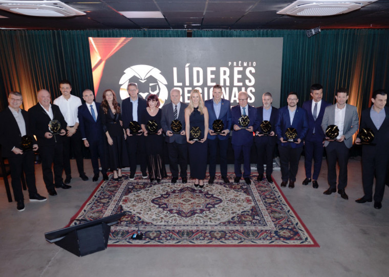 Entrega do prêmio Líderes do Brasil do LIDE/RS foi realizado no Instituto Caldeira