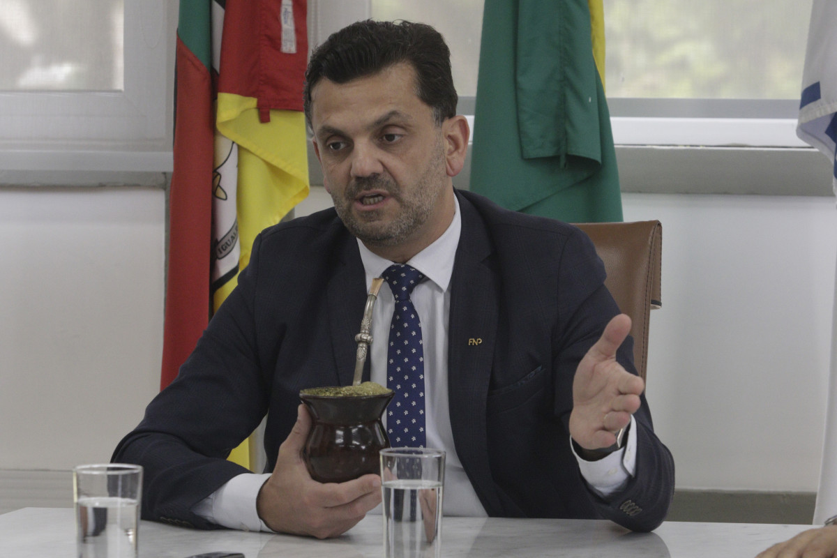 Marcelo Maranata convida Cláudio Diaz para vice; ex-deputado analisará proposta