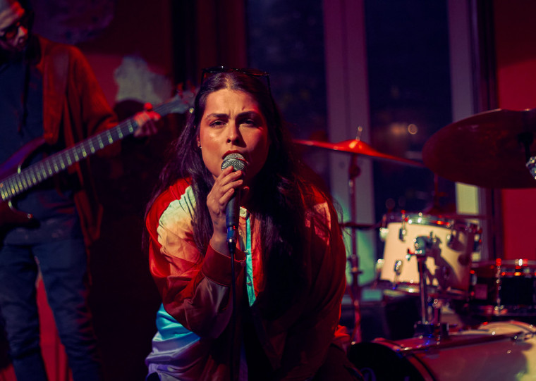 Com foco na temática do amor, show ocorre no domingo (16), às 19h
