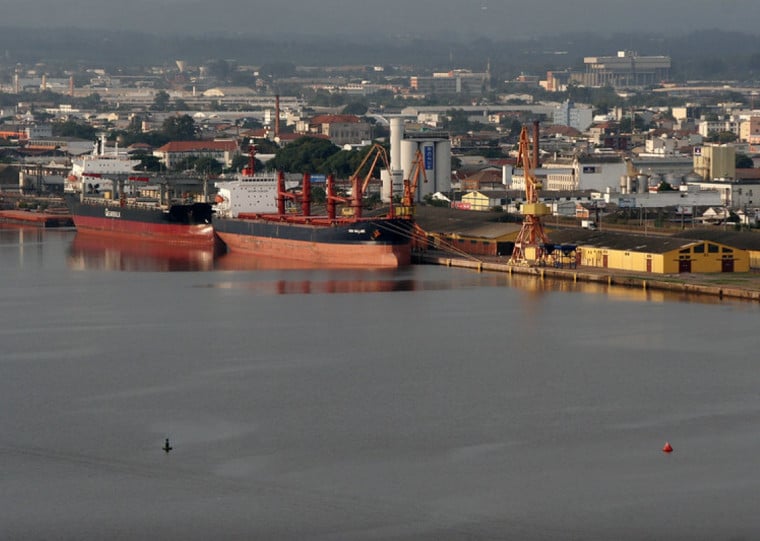 Paralisação de portos privados gera prejuízo bilionário e bloqueio territorial