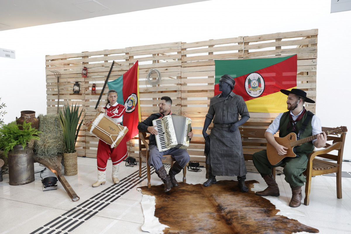 Encontro Vai Turismo teve apresentações da cultura gaúcha na Fecomércio | TÂNIA MEINERZ/JC