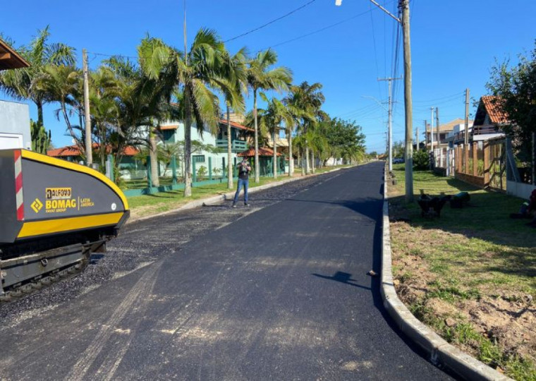 Intervenção no trecho, que antes era em saibro, contempla 2,7 quilômetros de extensão