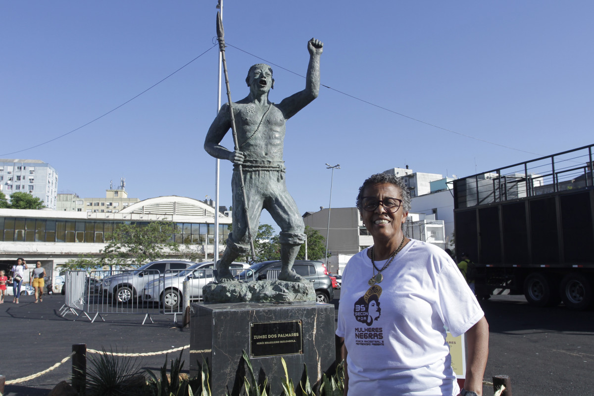 Maria Odete Bento acredita que a construção de um país mais igual passa pelo combate ao racismo | EVANDRO OLIVEIRA/JC