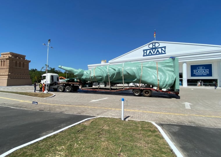 Inauguração em Novo Hamburgo atraiu milhares de consumidores no sábado