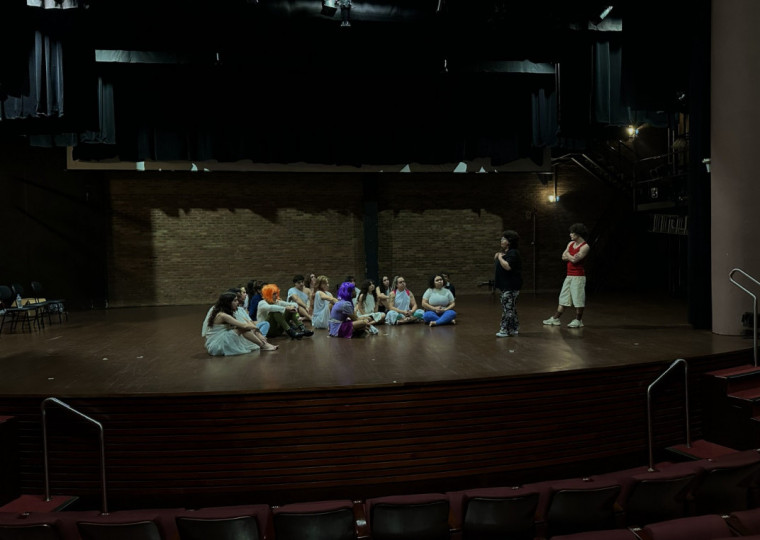 Comédia ‘Game Over, Meu Amor’ marca a conclusão da primeira turma do projeto de formação artística gratuita da instuição
