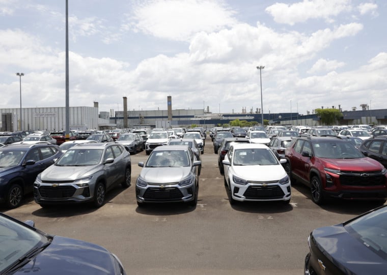 Layoff abrangerá cerca de 650 funcionários e se estenderá de 22 de dezembro até pelo menos a segunda quinzena de fevereiro