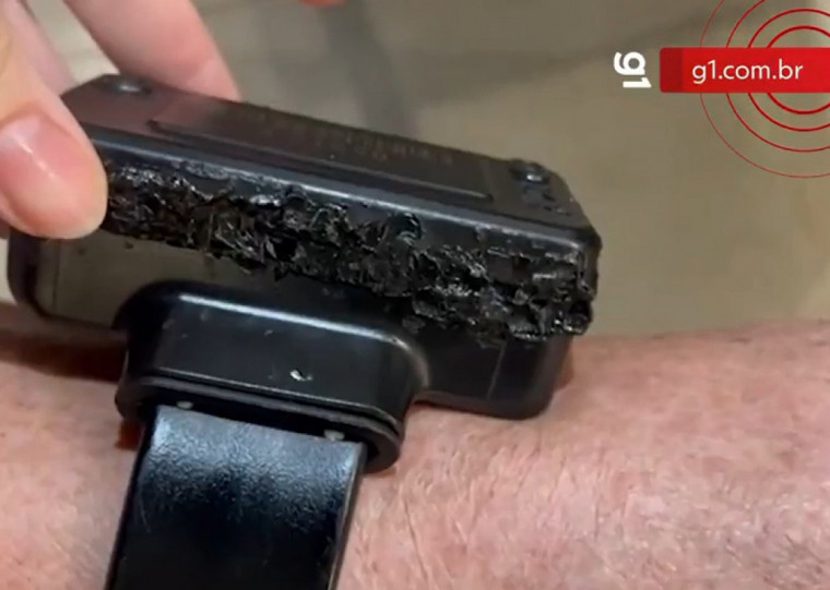 Ex-presidente afirmou ter tentado violar a tornozeleira no fim da tarde de sexta-feira (21)