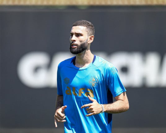 Grêmio recebe um Palmeiras reserva e desmotivado na Arena