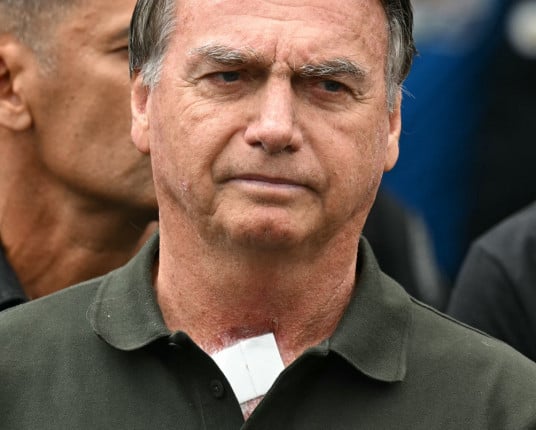 Bolsonaro: 'Entrego o mais importante para um pai, o próprio filho, para resgatar o Brasil'