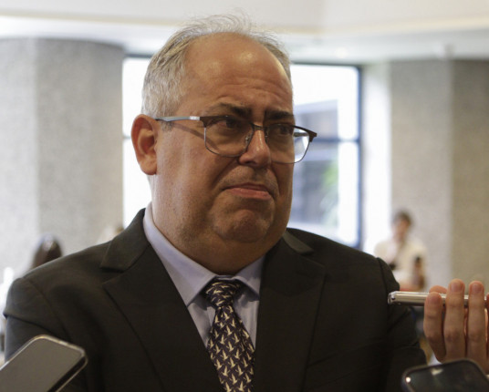 'Brasil precisa correr atrás de competitividade interna; lá fora o ambiente está cada vez mais protecionista', diz Welber Barral