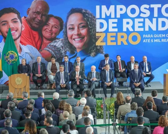 Lula sanciona isenção de Imposto de Renda para quem ganha até R$ 5 mil