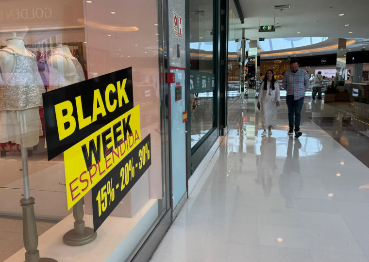 Fecomércio-RS aponta que 64% das pessoas resolverão demanda de fim de ano