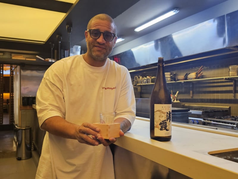 O Giozakaya é um bar típico do Japão, com opções de comidas e drinks<br />Foto: Dener Pedro/Especial/JC