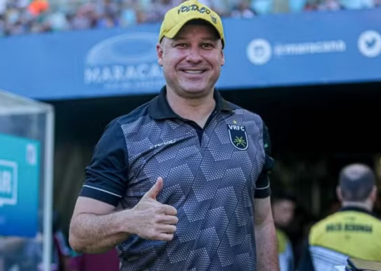 Técnico conduziu a equipe a segunda divisão no ano passado