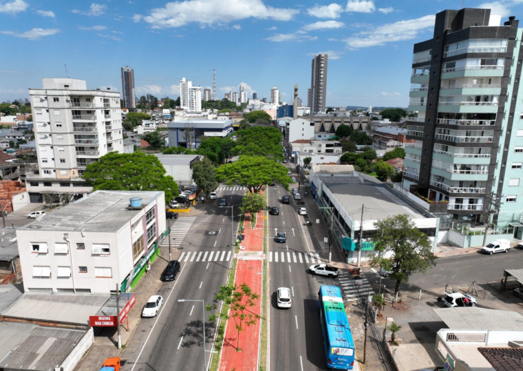 Sinalização da via e melhorias para os pedestres fazem parte das melhorias