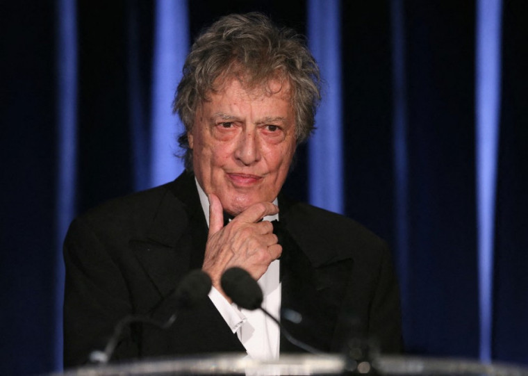 No cinema, seu maior reconhecimento veio ao receber o Oscar de Melhor Roteiro Adaptado por Shakespeare Apaixonado