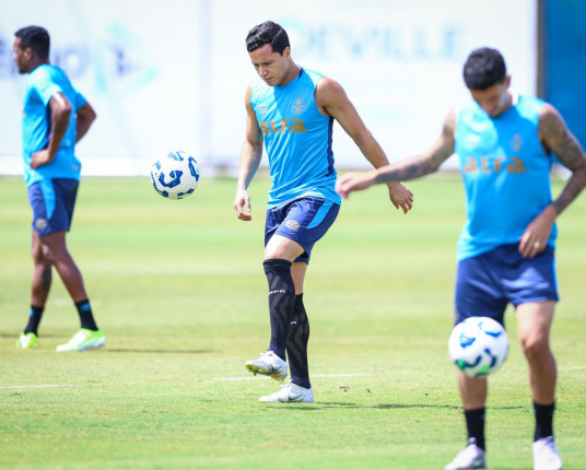 Na esperança pelo G-8, Grêmio recebe o Fluminense na Arena