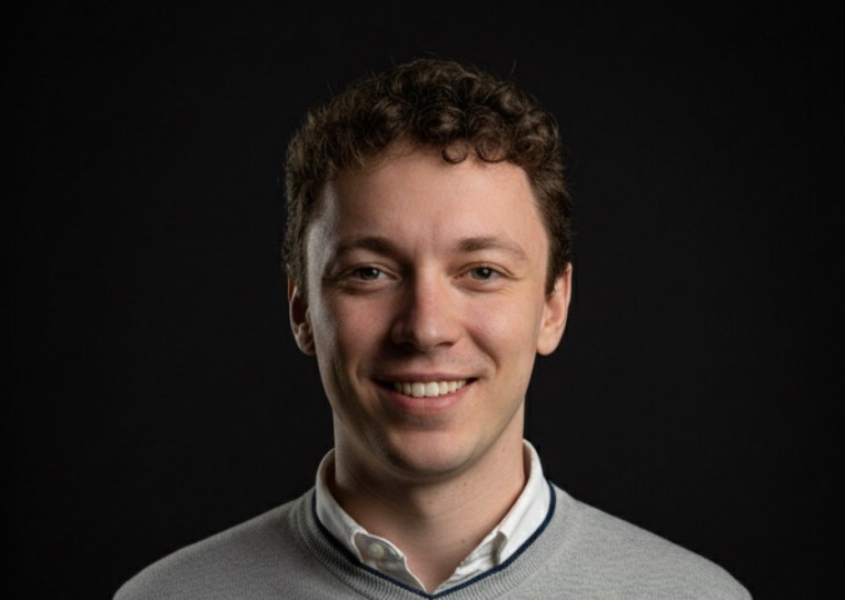 Régis de Oliveira Júnior, especialista em Inteligência Artificial pela ESPM TECH São Paulo