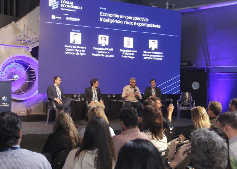 Evento reuniu lideranças políticas e empresariais, incluindo o diretor-presidente do Jornal do Comércio, Giovanni Tumelero