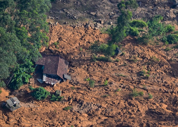 Grande parte da Ásia enfrenta atualmente a temporada anual de monções, que provoca chuvas fortes 