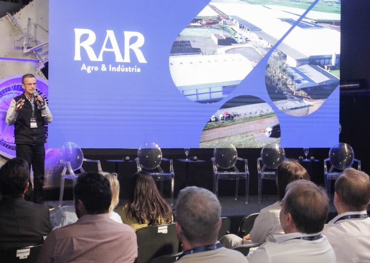 Presidente-executivo da RAR, Sérgio Barbosa apresentou trajetória da empresa e evolução ao longo dos anos