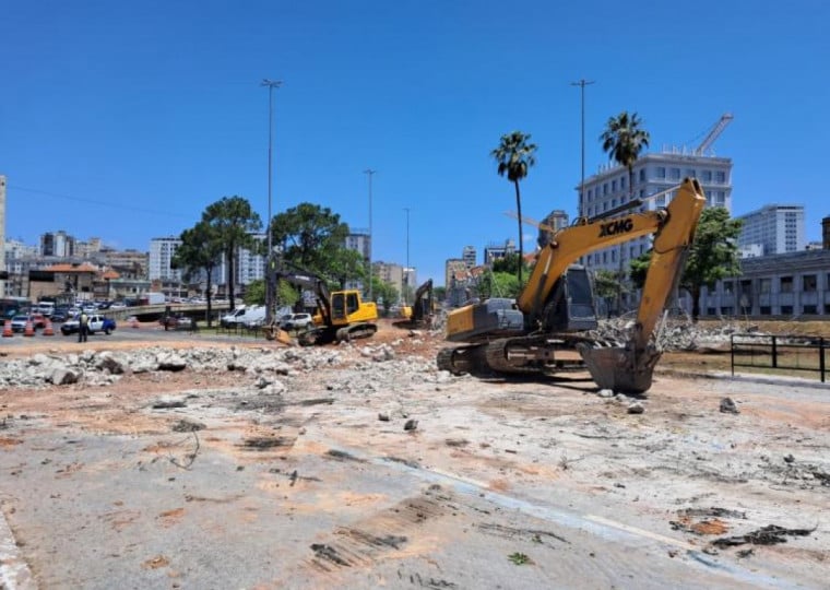 Demolição da passarela da Rodoviária e do caracol começaram no final do mês de novembro