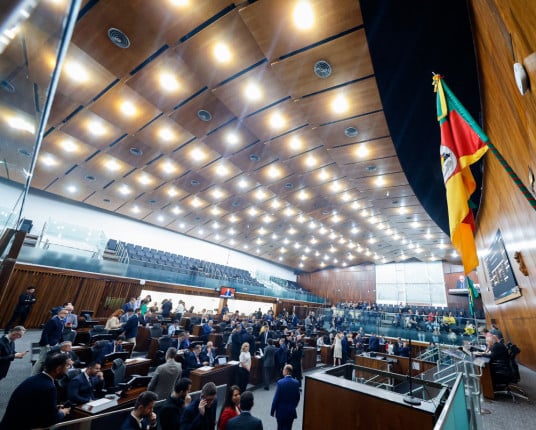 Assembleia aprova adesão do RS ao novo programa de renegociação da dívida com a União 