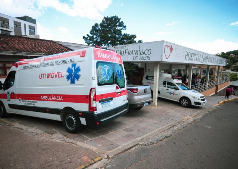 No São Francisco de Assis foram 2 mil consultas e 423 cirurgias no joelho até domingo