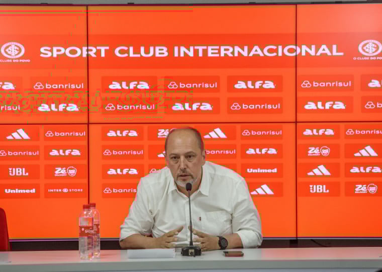 Barcellos se reuniu com o Conselho Consultivo formado por ex-presidentes na tarde desta terça