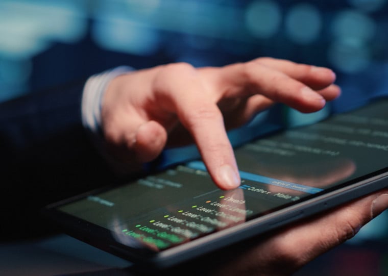 Levantamento indica que 70,2% dos brasileiros dizem acreditar que o aumento da CSLL para as fintechs será totalmente repassado aos consumidores