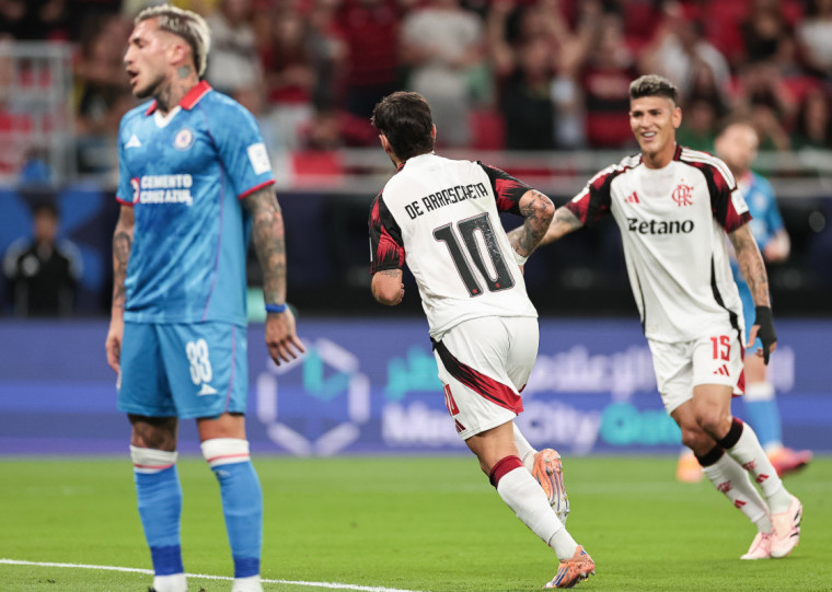 Arrascaeta abriu o placar