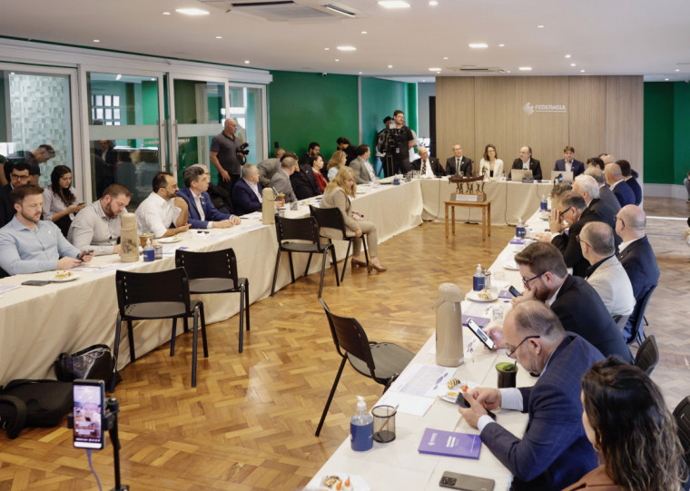 Reunião na Federasul com entidades empresariais e deputados tratou sobre as concessões dos Blocos 1 e 2