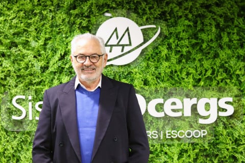 Cooperativismo vive transição com foco no aumento da competitividade, diz Darci Hartmann