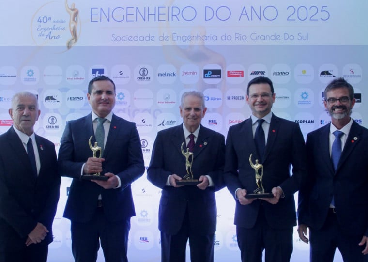 Os homenageados foram: Nelson Moussalle (presidente do Conselho); Rogério Baú, Luís Inácio Sebenello, Gustavo Navarro e Leonardo Treiguer (presidente Senge) 