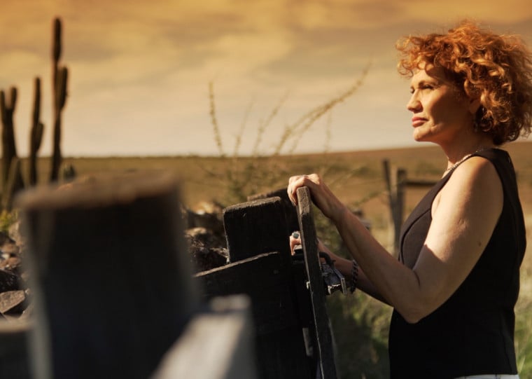 Sessão ocorre nesta terça (16), às 18h
