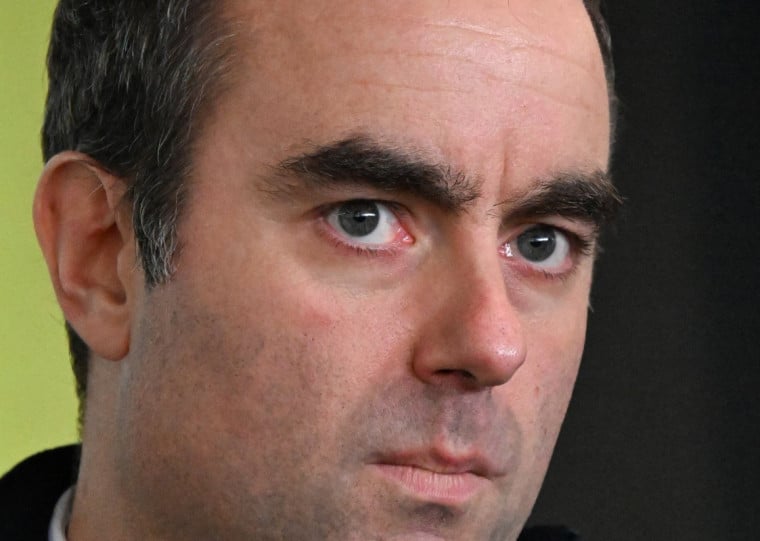 Gabinete do primeiro-ministro da França, Sebastien Lecornu, expressou fortes preocupações