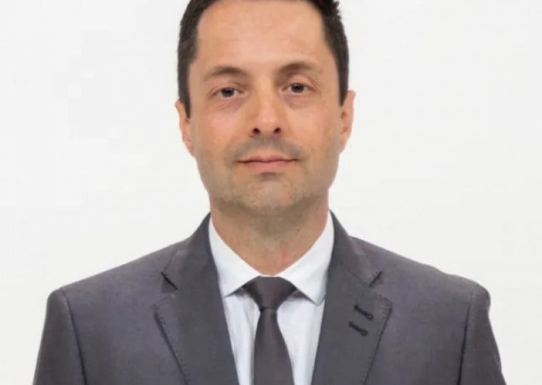 André Folloni é doutor em Direito e Professor Titular de Direito Tributário da Pontifícia Universidade Católica do Paraná (PUCPR).