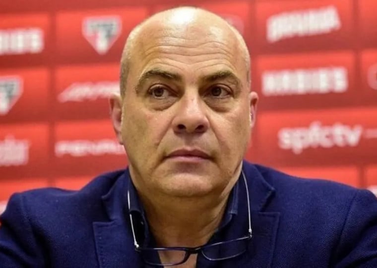 Afastamento ocorre devido à comercialização ilegal de camarotes em shows