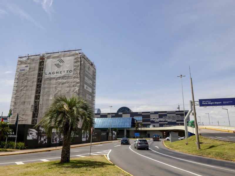Hotel em construção no aeroporto de Porto Alegre deve ficar pronto em 2026