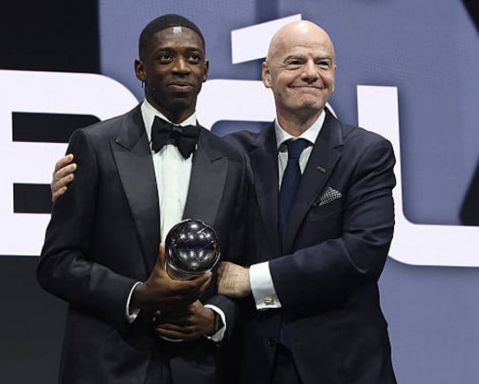 Francês Dembélé é eleito o melhor jogador do mundo