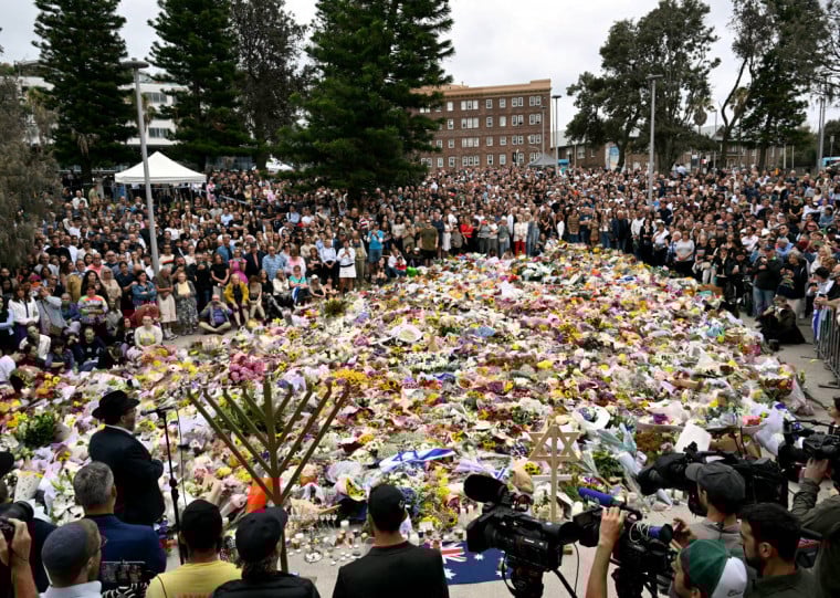 Ao menos 25 pessoas seguem internadas, dez delas em estado crítico, incluindo três crianças