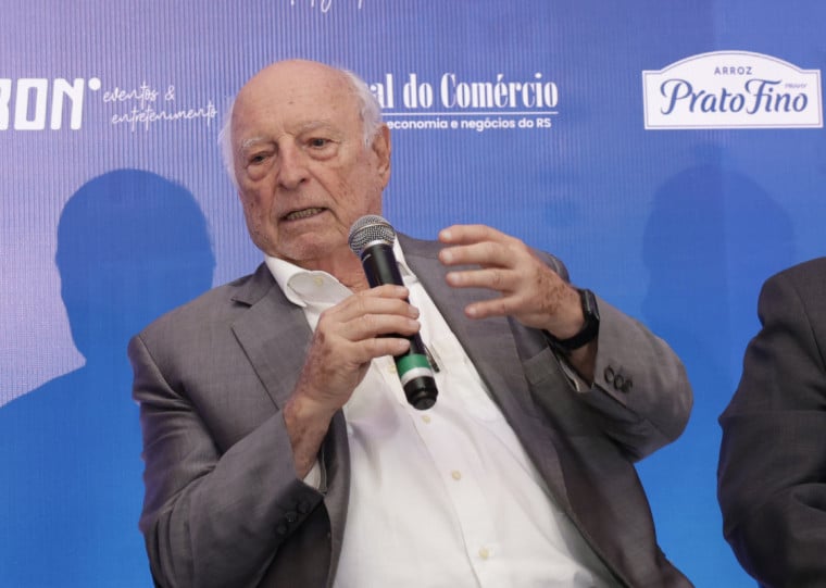 Jorge Gerdau diz que Brasil está praticamente estagnado no índice de melhoria da educação