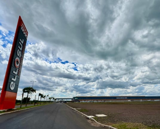 Lebes finaliza segundo pavilhão em complexo logístico de Guaíba