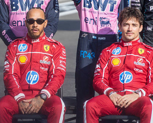 Ferrari define data de lançamento do carro para 2026 e promete abordagem 'agressiva'