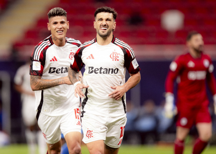 Uruguaio aparece na 87ª colocação da lista dos melhores jogadores do globo