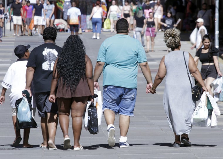 Centro Histórico registrou movimento neste sábado apesar do calor estonteante